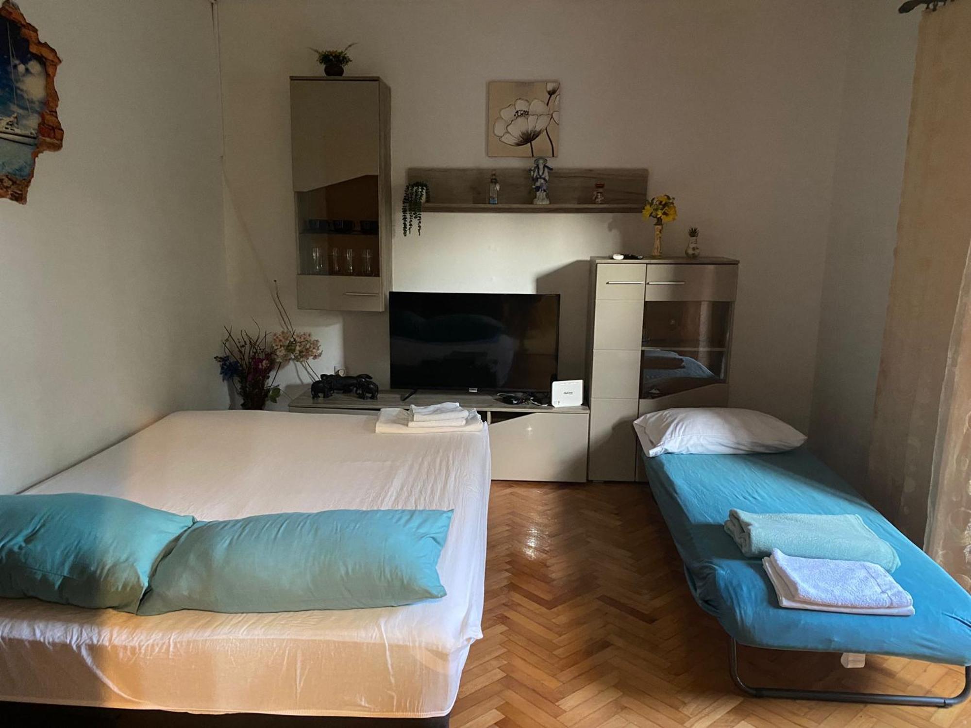 Apartmani Marija Povljana Zimmer foto